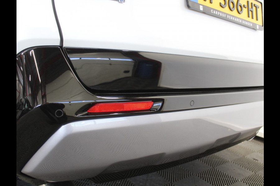 Toyota RAV4 2.5 Hybrid Bi-Tone CAMERA | ADAPCRUISE | LED | NAVI | STOELVERW | CLIMATE Toyota RAV4 2.5 Hybrid Bi-Tone CAMERA | ADAPCRUISE | LED | NAVI | STOELVERW | CLIMATE