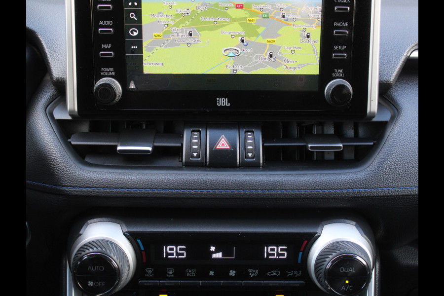 Toyota RAV4 2.5 Hybrid Bi-Tone CAMERA | ADAPCRUISE | LED | NAVI | STOELVERW | CLIMATE Toyota RAV4 2.5 Hybrid Bi-Tone CAMERA | ADAPCRUISE | LED | NAVI | STOELVERW | CLIMATE