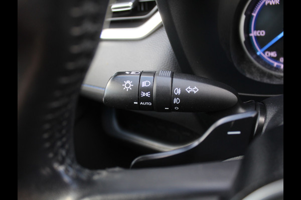 Toyota RAV4 2.5 Hybrid Bi-Tone CAMERA | ADAPCRUISE | LED | NAVI | STOELVERW | CLIMATE Toyota RAV4 2.5 Hybrid Bi-Tone CAMERA | ADAPCRUISE | LED | NAVI | STOELVERW | CLIMATE
