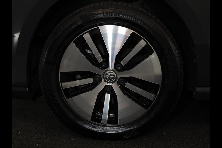 Volkswagen e-Golf E-DITION 136 pk | Autom. airco | Navigatie | Parkeersensoren | Adaptieve cruise control | LED koplampen | Volkswagen e-Golf E-DITION 136 pk | Autom. airco | Navigatie | Parkeersensoren | Adaptieve cruise control | LED koplampen |