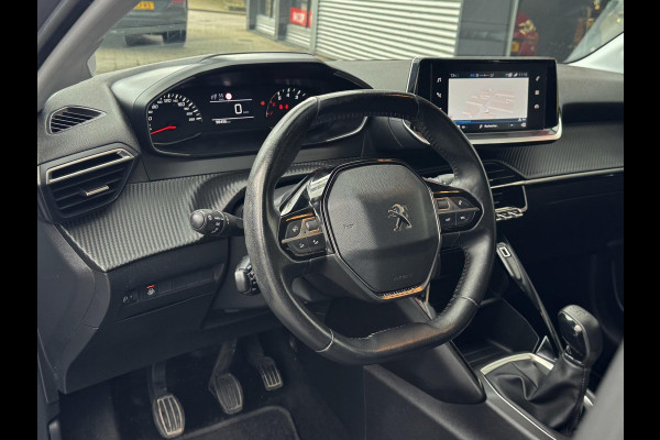 Peugeot 208 1.2 PureTech Active Pack - Navigatie / Apple CarPlay I Airco I LED I PDC I Dealer onderhouden Peugeot 208 1.2 PureTech Active Pack - Navigatie / Apple CarPlay I Airco I LED I PDC I Dealer onderhouden