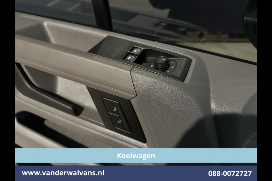 Volkswagen Crafter 2.0 TDI 177pk Automaat L3H3 L2H2 Koelwagen Vriezen -20°C tot verwarmen + 25°C Fabrieksgarantie Euro6 Airco | Camera Apple Carplay, Android Auto, Cruisecontrol, Massagestoel, Chauffeursstoel, Bijrijdersbank, 3000kg trekvermogen Volkswagen Crafter 2.0 TDI 177pk Automaat L3H3 L2H2 Koelwagen Vriezen -20°C tot verwarmen + 25°C Fabrieksgarantie Euro6 Airco | Camera Apple Carplay, Android Auto, Cruisecontrol, Massagestoel, Chauffeursstoel, Bijrijdersbank, 3000kg trekvermogen
