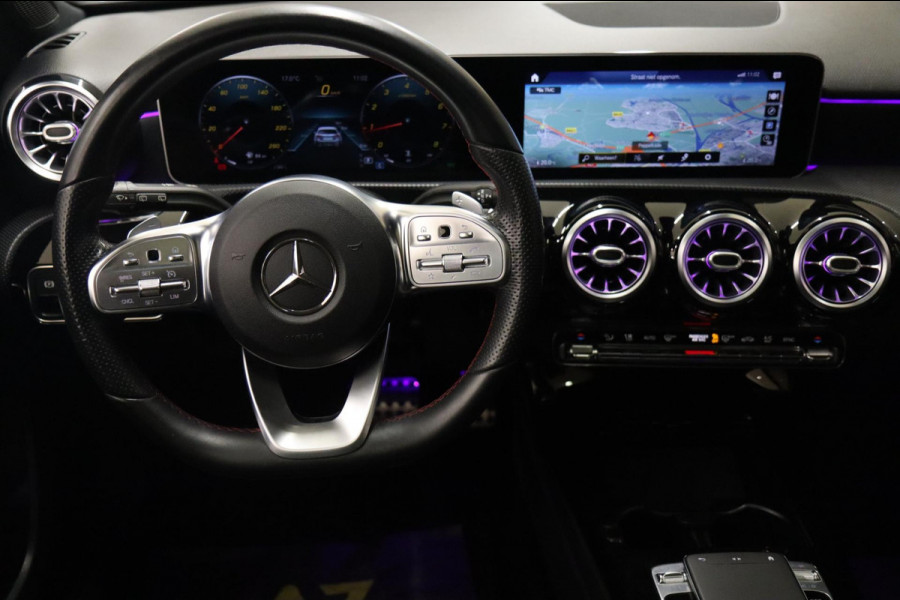 Mercedes-Benz A-Klasse 200 AMG PANO/NAP/MEMORY/KEYLES/BURM/CAM/VOL Mercedes-Benz A-Klasse 200 AMG PANO/NAP/MEMORY/KEYLES/BURM/CAM/VOL