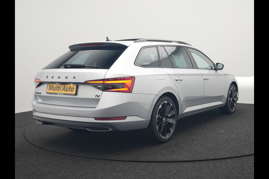 Škoda Superb Combi 1.4 TSI iV Sportline Plug In Hybrid 218pk Dealer O.H PHEV | Trekhaak Af Fabriek | Panodak | Adaptive Cruise | Camera | Alcantara Sportstoelen Memory & Verwarmd | Apple Carplay | Navigatie | Crystal LED | Sportstuur Vewarmd | Virtual | DAB |