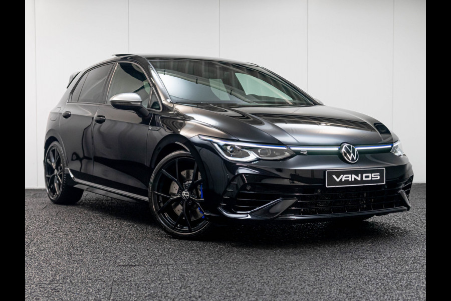 Volkswagen Golf 2.0 TSI R 4Motion | Pano Volkswagen Golf 2.0 TSI R 4Motion | Pano