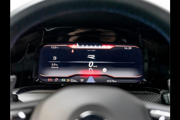 Volkswagen Golf 2.0 TSI R 4Motion | Pano Volkswagen Golf 2.0 TSI R 4Motion | Pano