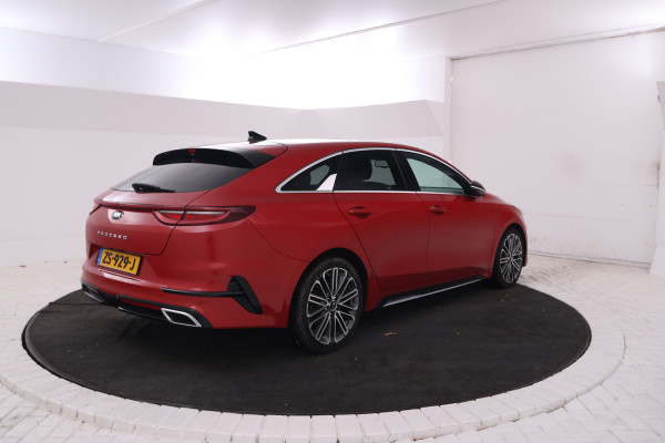 Kia ProCeed 1.6 CRDi GT-Line Uniek!! Panorama, Leer, JBL Sound Kia ProCeed 1.6 CRDi GT-Line Uniek!! Panorama, Leer, JBL Sound