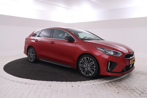 Kia ProCeed 1.6 CRDi GT-Line Uniek!! Panorama, Leer, JBL Sound Kia ProCeed 1.6 CRDi GT-Line Uniek!! Panorama, Leer, JBL Sound