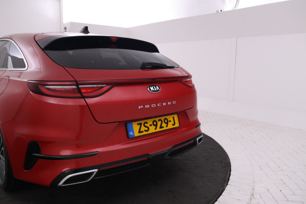 Kia ProCeed 1.6 CRDi GT-Line Uniek!! Panorama, Leer, JBL Sound Kia ProCeed 1.6 CRDi GT-Line Uniek!! Panorama, Leer, JBL Sound