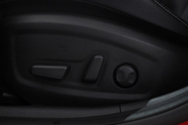 Kia ProCeed 1.6 CRDi GT-Line Uniek!! Panorama, Leer, JBL Sound Kia ProCeed 1.6 CRDi GT-Line Uniek!! Panorama, Leer, JBL Sound