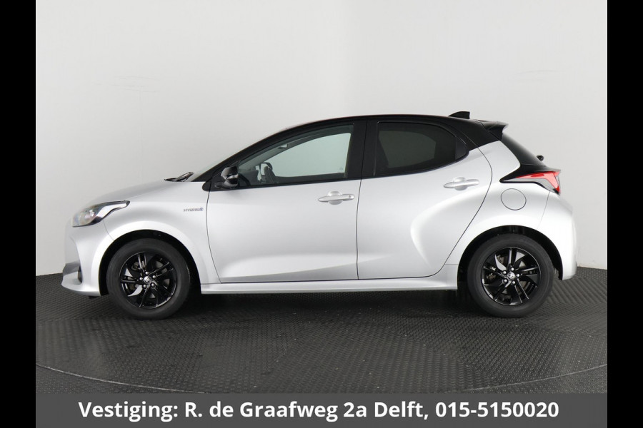 Toyota Yaris 1.5 Hybrid Bi-Tone Sport | Apple Carplay & AndroidAUTO | Camera | Privacy Glass | Toyota Yaris 1.5 Hybrid Bi-Tone Sport | Apple Carplay & AndroidAUTO | Camera | Privacy Glass |