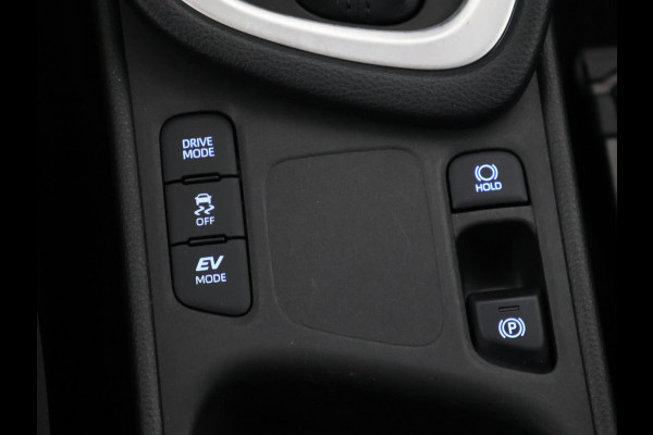 Toyota Yaris 1.5 Hybrid Bi-Tone Sport | Apple Carplay & AndroidAUTO | Camera | Privacy Glass | Toyota Yaris 1.5 Hybrid Bi-Tone Sport | Apple Carplay & AndroidAUTO | Camera | Privacy Glass |