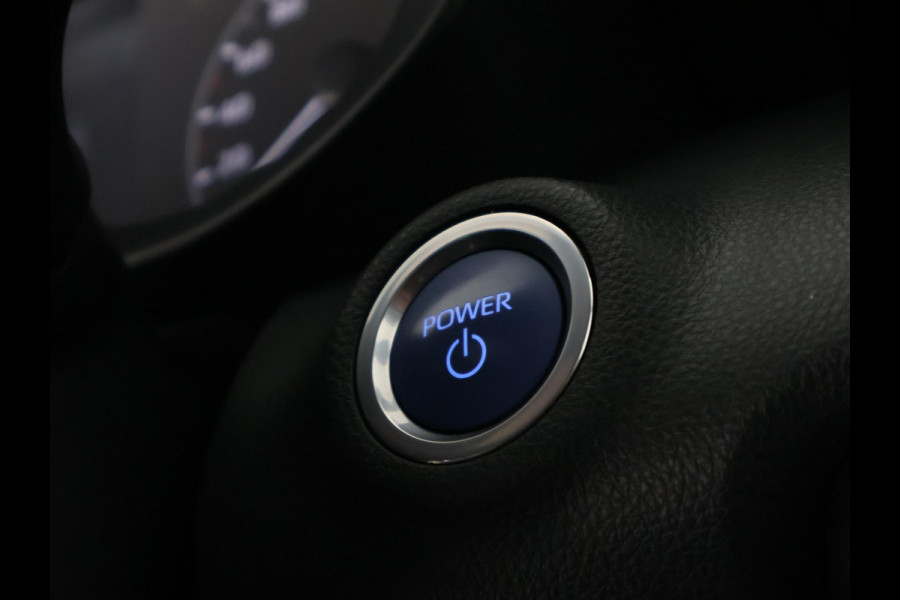 Toyota Yaris 1.5 Hybrid Bi-Tone Sport | Apple Carplay & AndroidAUTO | Camera | Privacy Glass | Toyota Yaris 1.5 Hybrid Bi-Tone Sport | Apple Carplay & AndroidAUTO | Camera | Privacy Glass |