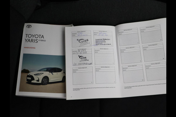 Toyota Yaris 1.5 Hybrid Bi-Tone Sport | Apple Carplay & AndroidAUTO | Camera | Privacy Glass | Toyota Yaris 1.5 Hybrid Bi-Tone Sport | Apple Carplay & AndroidAUTO | Camera | Privacy Glass |