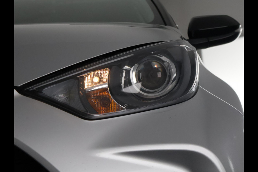 Toyota Yaris 1.5 Hybrid Bi-Tone Sport | Apple Carplay & AndroidAUTO | Camera | Privacy Glass | Toyota Yaris 1.5 Hybrid Bi-Tone Sport | Apple Carplay & AndroidAUTO | Camera | Privacy Glass |