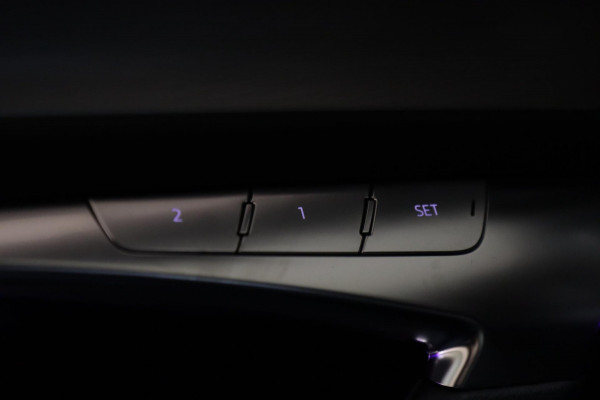 Audi A6 Avant 55 TFSI e quattro Competition /PANO/SFEER/MEMORY/360CAM/VOL Audi A6 Avant 55 TFSI e quattro Competition /PANO/SFEER/MEMORY/360CAM/VOL