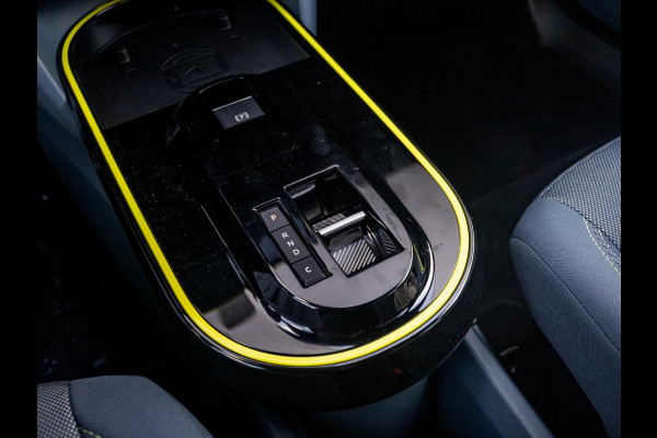 Fiat Grande Panda 1.2 Hybrid La Prima | Automaat | Camera | Clima | Apple Carplay | Cruise | Navi | 17" | Winter Pack