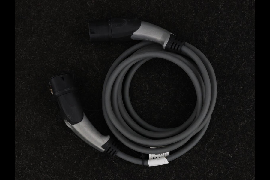 BMW 5 Serie 530e High Executive | Leder | Stoel & stuurverwarming | Adaptive cruise | Carplay | Sfeerverlichting | Camera | Live Cockpit | Navigatie | Full LED BMW 5 Serie 530e High Executive | Leder | Stoel & stuurverwarming | Adaptive cruise | Carplay | Sfeerverlichting | Camera | Live Cockpit | Navigatie | Full LED