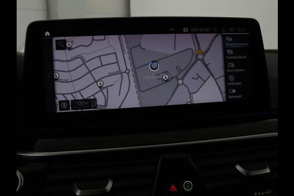 BMW 5 Serie 530e High Executive | Leder | Stoel & stuurverwarming | Adaptive cruise | Carplay | Sfeerverlichting | Camera | Live Cockpit | Navigatie | Full LED BMW 5 Serie 530e High Executive | Leder | Stoel & stuurverwarming | Adaptive cruise | Carplay | Sfeerverlichting | Camera | Live Cockpit | Navigatie | Full LED