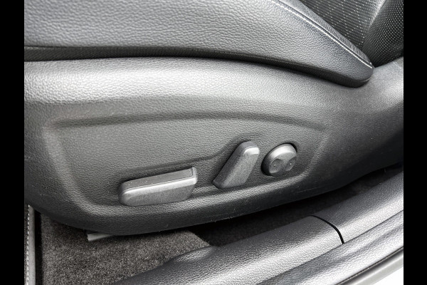 Kia Ceed Sportswagon 1.4 T-GDi ExecutiveLine | PANO | STOEL VERW +KOEL | STUURVERW | MEM SEATS | ADD CRUISE | ACHTERCAM | JBL |