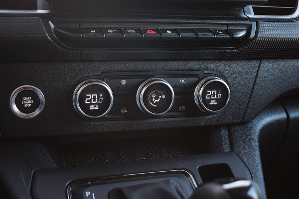 Renault Kangoo 1.5 Blue dCi 115 extra L1 | Trekhaak | Half Leer | Camera | Stoelverw. | CarPlay Renault Kangoo 1.5 Blue dCi 115 extra L1 | Trekhaak | Half Leer | Camera | Stoelverw. | CarPlay