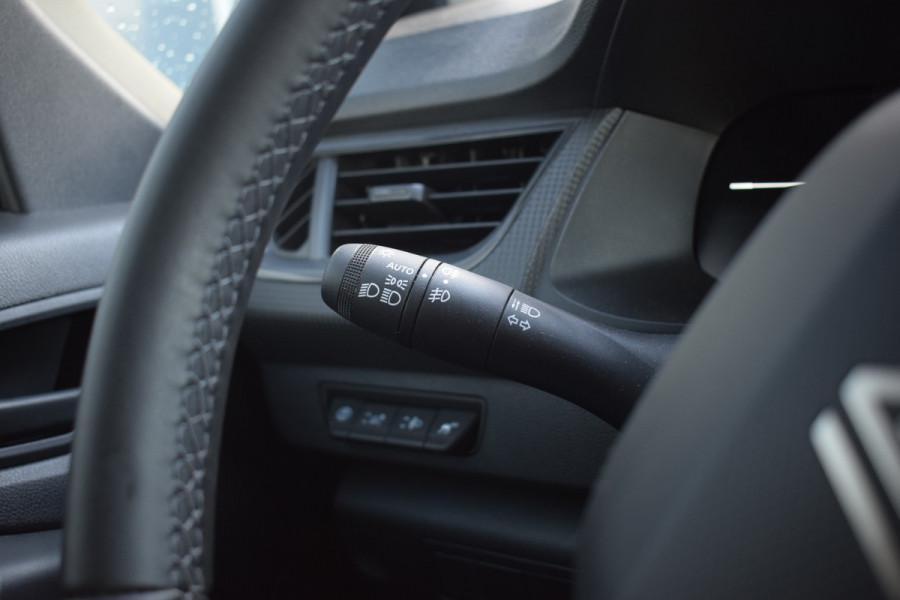 Renault Kangoo 1.5 Blue dCi 115 extra L1 | Trekhaak | Half Leer | Camera | Stoelverw. | CarPlay Renault Kangoo 1.5 Blue dCi 115 extra L1 | Trekhaak | Half Leer | Camera | Stoelverw. | CarPlay