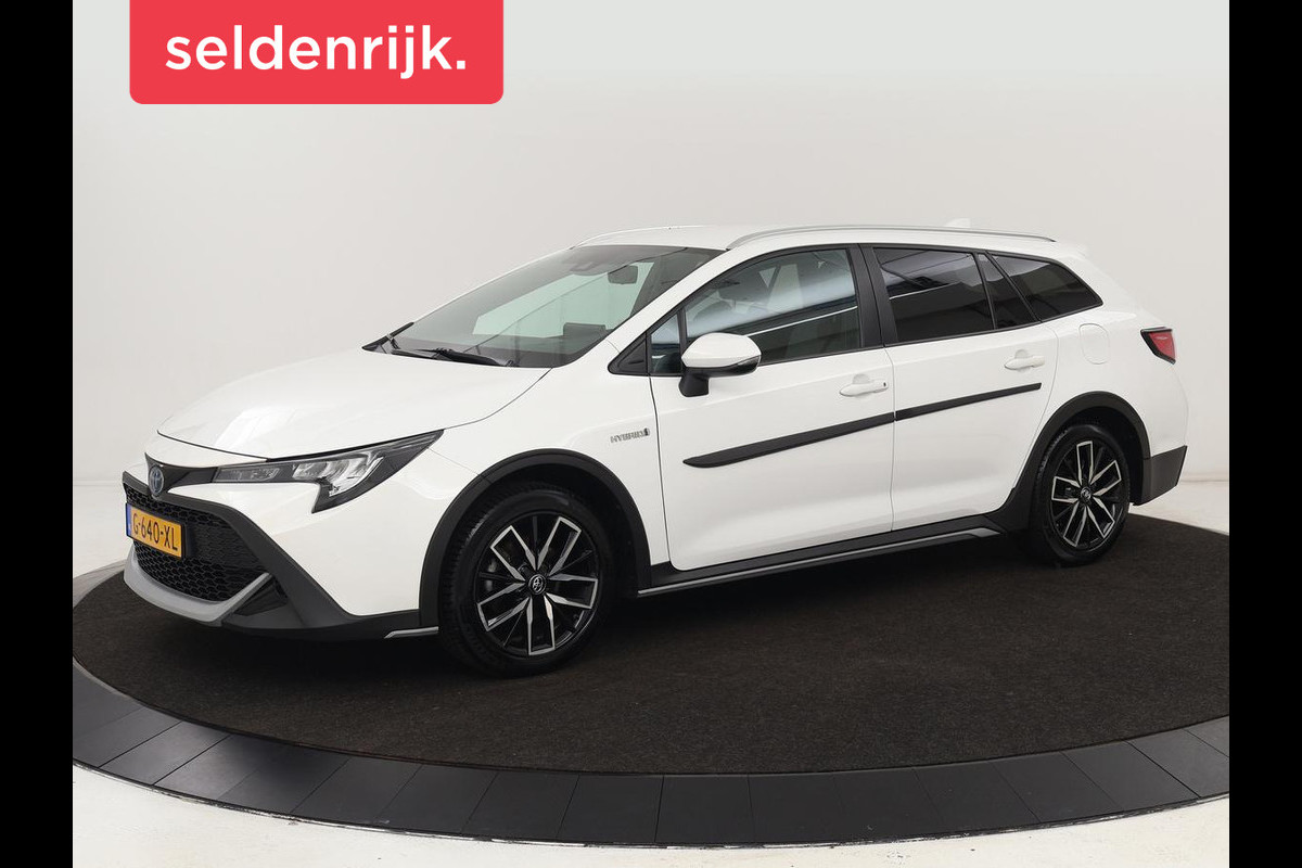 Toyota Corolla 1.8 Hybrid Trek | Stoelverwarming | Adaptive cruise | Trekhaak | Carplay | Camera | Keyless | Full LED | Navigatie | Climate control Toyota Corolla 1.8 Hybrid Trek | Stoelverwarming | Adaptive cruise | Trekhaak | Carplay | Camera | Keyless | Full LED | Navigatie | Climate control