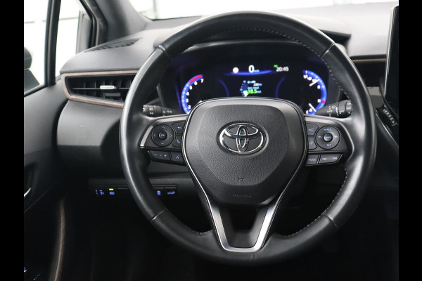Toyota Corolla 1.8 Hybrid Trek | Stoelverwarming | Adaptive cruise | Trekhaak | Carplay | Camera | Keyless | Full LED | Navigatie | Climate control Toyota Corolla 1.8 Hybrid Trek | Stoelverwarming | Adaptive cruise | Trekhaak | Carplay | Camera | Keyless | Full LED | Navigatie | Climate control
