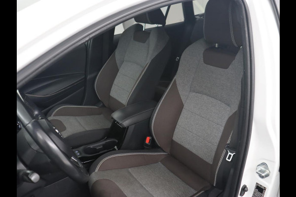 Toyota Corolla 1.8 Hybrid Trek | Stoelverwarming | Adaptive cruise | Trekhaak | Carplay | Camera | Keyless | Full LED | Navigatie | Climate control Toyota Corolla 1.8 Hybrid Trek | Stoelverwarming | Adaptive cruise | Trekhaak | Carplay | Camera | Keyless | Full LED | Navigatie | Climate control