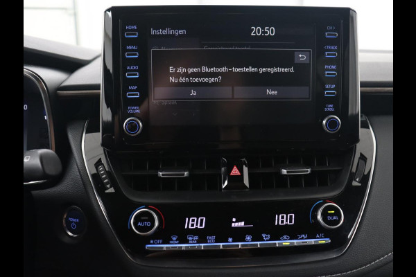 Toyota Corolla 1.8 Hybrid Trek | Stoelverwarming | Adaptive cruise | Trekhaak | Carplay | Camera | Keyless | Full LED | Navigatie | Climate control Toyota Corolla 1.8 Hybrid Trek | Stoelverwarming | Adaptive cruise | Trekhaak | Carplay | Camera | Keyless | Full LED | Navigatie | Climate control