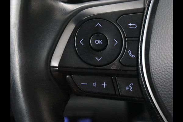 Toyota Corolla 1.8 Hybrid Trek | Stoelverwarming | Adaptive cruise | Trekhaak | Carplay | Camera | Keyless | Full LED | Navigatie | Climate control Toyota Corolla 1.8 Hybrid Trek | Stoelverwarming | Adaptive cruise | Trekhaak | Carplay | Camera | Keyless | Full LED | Navigatie | Climate control