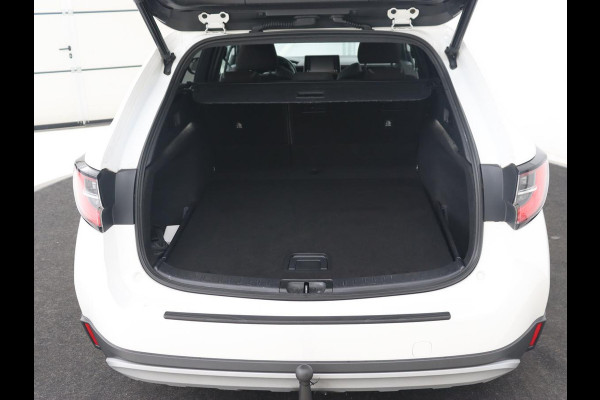 Toyota Corolla 1.8 Hybrid Trek | Stoelverwarming | Adaptive cruise | Trekhaak | Carplay | Camera | Keyless | Full LED | Navigatie | Climate control Toyota Corolla 1.8 Hybrid Trek | Stoelverwarming | Adaptive cruise | Trekhaak | Carplay | Camera | Keyless | Full LED | Navigatie | Climate control