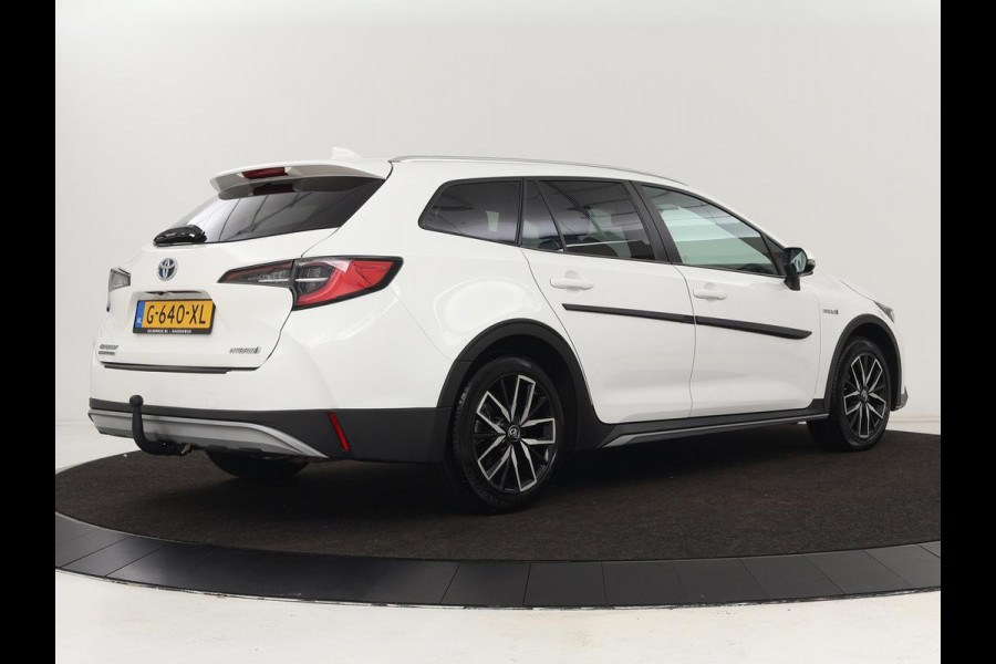 Toyota Corolla 1.8 Hybrid Trek | Stoelverwarming | Adaptive cruise | Trekhaak | Carplay | Camera | Keyless | Full LED | Navigatie | Climate control Toyota Corolla 1.8 Hybrid Trek | Stoelverwarming | Adaptive cruise | Trekhaak | Carplay | Camera | Keyless | Full LED | Navigatie | Climate control