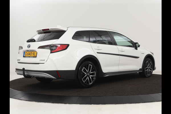 Toyota Corolla 1.8 Hybrid Trek | Stoelverwarming | Adaptive cruise | Trekhaak | Carplay | Camera | Keyless | Full LED | Navigatie | Climate control Toyota Corolla 1.8 Hybrid Trek | Stoelverwarming | Adaptive cruise | Trekhaak | Carplay | Camera | Keyless | Full LED | Navigatie | Climate control