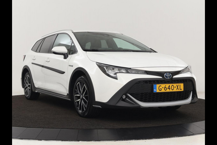 Toyota Corolla 1.8 Hybrid Trek | Stoelverwarming | Adaptive cruise | Trekhaak | Carplay | Camera | Keyless | Full LED | Navigatie | Climate control Toyota Corolla 1.8 Hybrid Trek | Stoelverwarming | Adaptive cruise | Trekhaak | Carplay | Camera | Keyless | Full LED | Navigatie | Climate control