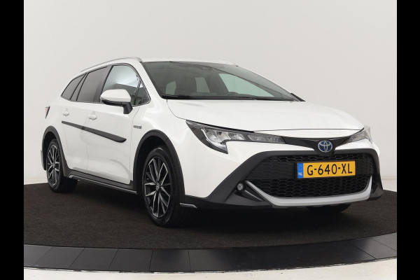 Toyota Corolla 1.8 Hybrid Trek | Stoelverwarming | Adaptive cruise | Trekhaak | Carplay | Camera | Keyless | Full LED | Navigatie | Climate control Toyota Corolla 1.8 Hybrid Trek | Stoelverwarming | Adaptive cruise | Trekhaak | Carplay | Camera | Keyless | Full LED | Navigatie | Climate control
