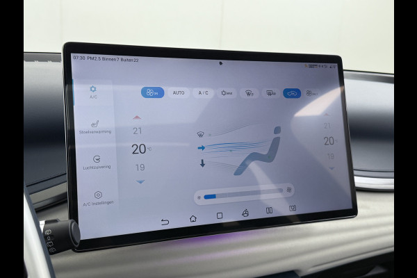 BYD ATTO 3 60kWh 204pk Design SOH 94% Pano-dak Leer+Elektr.Verst. Warmtepomp Adaptieve Cruise 360°Camera Apple Carplay Android Auto Elektr. Verkeersbord detectie WiFi DAB Led Rijstrooksensor Keyless Smartphone Entry Fabrieksgarantie tot 20-12-2030/150.000km Garantie. Op de LFP Accu tot 20-12-2030/200.000km €44.000,- Nieuw! BYD ATTO 3 60kWh 204pk Design SOH 94% Pano-dak Leer+Elektr.Verst. Warmtepomp Adaptieve Cruise 360°Camera Apple Carplay Android Auto Elektr. Verkeersbord detectie WiFi DAB Led Rijstrooksensor Keyless Smartphone Entry Fabrieksgarantie tot 20-12-2030/150.000km Garantie. Op de LFP Accu tot 20-12-2030/200.000km €44.000,- Nieuw!