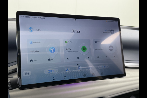 BYD ATTO 3 60kWh 204pk Design SOH 94% Pano-dak Leer+Elektr.Verst. Warmtepomp Adaptieve Cruise 360°Camera Apple Carplay Android Auto Elektr. Verkeersbord detectie WiFi DAB Led Rijstrooksensor Keyless Smartphone Entry Fabrieksgarantie tot 20-12-2030/150.000km Garantie. Op de LFP Accu tot 20-12-2030/200.000km €44.000,- Nieuw! BYD ATTO 3 60kWh 204pk Design SOH 94% Pano-dak Leer+Elektr.Verst. Warmtepomp Adaptieve Cruise 360°Camera Apple Carplay Android Auto Elektr. Verkeersbord detectie WiFi DAB Led Rijstrooksensor Keyless Smartphone Entry Fabrieksgarantie tot 20-12-2030/150.000km Garantie. Op de LFP Accu tot 20-12-2030/200.000km €44.000,- Nieuw!