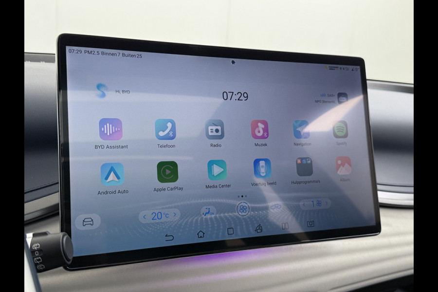 BYD ATTO 3 60kWh 204pk Design SOH 94% Pano-dak Leer+Elektr.Verst. Warmtepomp Adaptieve Cruise 360°Camera Apple Carplay Android Auto Elektr. Verkeersbord detectie WiFi DAB Led Rijstrooksensor Keyless Smartphone Entry Fabrieksgarantie tot 20-12-2030/150.000km Garantie. Op de LFP Accu tot 20-12-2030/200.000km €44.000,- Nieuw! BYD ATTO 3 60kWh 204pk Design SOH 94% Pano-dak Leer+Elektr.Verst. Warmtepomp Adaptieve Cruise 360°Camera Apple Carplay Android Auto Elektr. Verkeersbord detectie WiFi DAB Led Rijstrooksensor Keyless Smartphone Entry Fabrieksgarantie tot 20-12-2030/150.000km Garantie. Op de LFP Accu tot 20-12-2030/200.000km €44.000,- Nieuw!