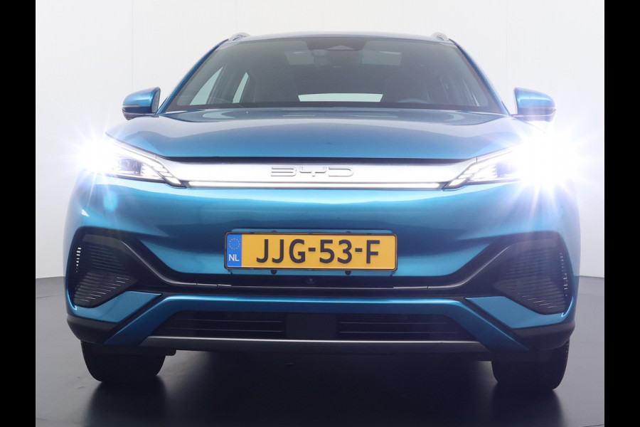 BYD ATTO 3 60kWh 204pk Design SOH 94% Pano-dak Leer+Elektr.Verst. Warmtepomp Adaptieve Cruise 360°Camera Apple Carplay Android Auto Elektr. Verkeersbord detectie WiFi DAB Led Rijstrooksensor Keyless Smartphone Entry Fabrieksgarantie tot 20-12-2030/150.000km Garantie. Op de LFP Accu tot 20-12-2030/200.000km €44.000,- Nieuw! BYD ATTO 3 60kWh 204pk Design SOH 94% Pano-dak Leer+Elektr.Verst. Warmtepomp Adaptieve Cruise 360°Camera Apple Carplay Android Auto Elektr. Verkeersbord detectie WiFi DAB Led Rijstrooksensor Keyless Smartphone Entry Fabrieksgarantie tot 20-12-2030/150.000km Garantie. Op de LFP Accu tot 20-12-2030/200.000km €44.000,- Nieuw!