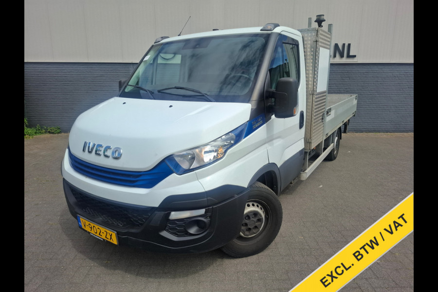Iveco Daily 3.0I CNG Kraan Laadbak AUT-6 HIAB 3-Persoons Ecc Trekhaak Camera Blue power Alpine 2-Din Infotainment Sys. Bluetooth Opbergkasten Betonplex Vloer Compressed Natural Gas (CNG) EURO-6 375 35S14N Voertuig 1e Eigenaar Euro 6