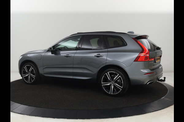 Volvo XC60 2.0 Recharge T8 AWD R Design | Panoramadak | Head-Up | Trekhaak | Harman/Kardon | Camera | Adaptive cruise | Stoelverwarming | Memory | Navigatie Volvo XC60 2.0 Recharge T8 AWD R Design | Panoramadak | Head-Up | Trekhaak | Harman/Kardon | Camera | Adaptive cruise | Stoelverwarming | Memory | Navigatie