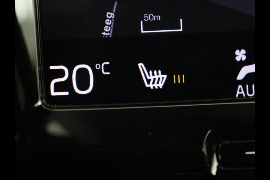 Volvo XC60 2.0 Recharge T8 AWD R Design | Panoramadak | Head-Up | Trekhaak | Harman/Kardon | Camera | Adaptive cruise | Stoelverwarming | Memory | Navigatie Volvo XC60 2.0 Recharge T8 AWD R Design | Panoramadak | Head-Up | Trekhaak | Harman/Kardon | Camera | Adaptive cruise | Stoelverwarming | Memory | Navigatie