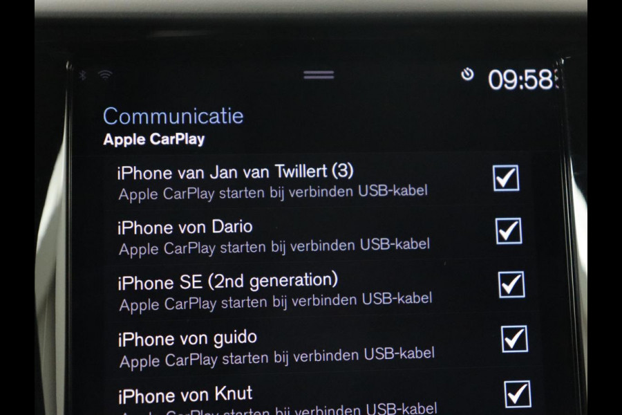 Volvo XC60 2.0 Recharge T8 AWD R Design | Panoramadak | Head-Up | Trekhaak | Harman/Kardon | Camera | Adaptive cruise | Stoelverwarming | Memory | Navigatie Volvo XC60 2.0 Recharge T8 AWD R Design | Panoramadak | Head-Up | Trekhaak | Harman/Kardon | Camera | Adaptive cruise | Stoelverwarming | Memory | Navigatie