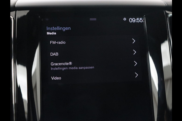 Volvo XC60 2.0 Recharge T8 AWD R Design | Panoramadak | Head-Up | Trekhaak | Harman/Kardon | Camera | Adaptive cruise | Stoelverwarming | Memory | Navigatie Volvo XC60 2.0 Recharge T8 AWD R Design | Panoramadak | Head-Up | Trekhaak | Harman/Kardon | Camera | Adaptive cruise | Stoelverwarming | Memory | Navigatie