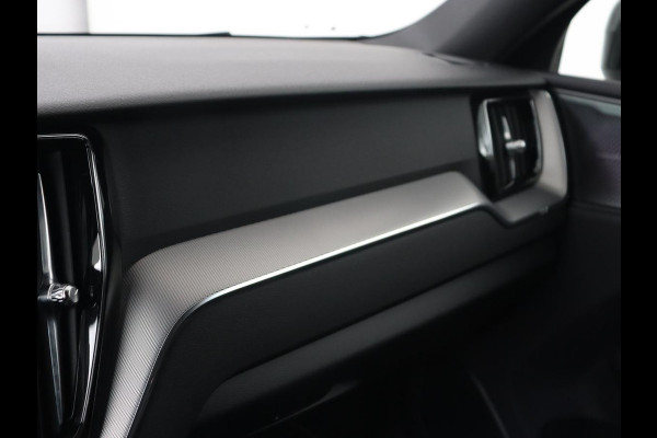 Volvo XC60 2.0 Recharge T8 AWD R Design | Panoramadak | Head-Up | Trekhaak | Harman/Kardon | Camera | Adaptive cruise | Stoelverwarming | Memory | Navigatie Volvo XC60 2.0 Recharge T8 AWD R Design | Panoramadak | Head-Up | Trekhaak | Harman/Kardon | Camera | Adaptive cruise | Stoelverwarming | Memory | Navigatie