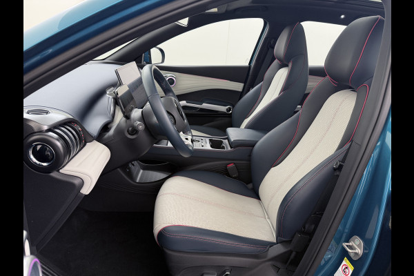 BYD ATTO 3 60kWh Design SOH 96% Panoramadak Leder+Elektr.Verst. Warmtepomp Adaptieve Cruise 360°Camera Apple Carplay Android Auto Elektr.Ac Verkeersbord detectie WiFi DAB Led Rijstrooksensor Keyless Smartphone Entry Fabrieksgarantie tot 12-12-2030 /150.000km Garantie op de LFP Accu tot 12-12-2030/200.000km €44.000,- Nieuw! BYD ATTO 3 60kWh Design SOH 96% Panoramadak Leder+Elektr.Verst. Warmtepomp Adaptieve Cruise 360°Camera Apple Carplay Android Auto Elektr.Ac Verkeersbord detectie WiFi DAB Led Rijstrooksensor Keyless Smartphone Entry Fabrieksgarantie tot 12-12-2030 /150.000km Garantie op de LFP Accu tot 12-12-2030/200.000km €44.000,- Nieuw!