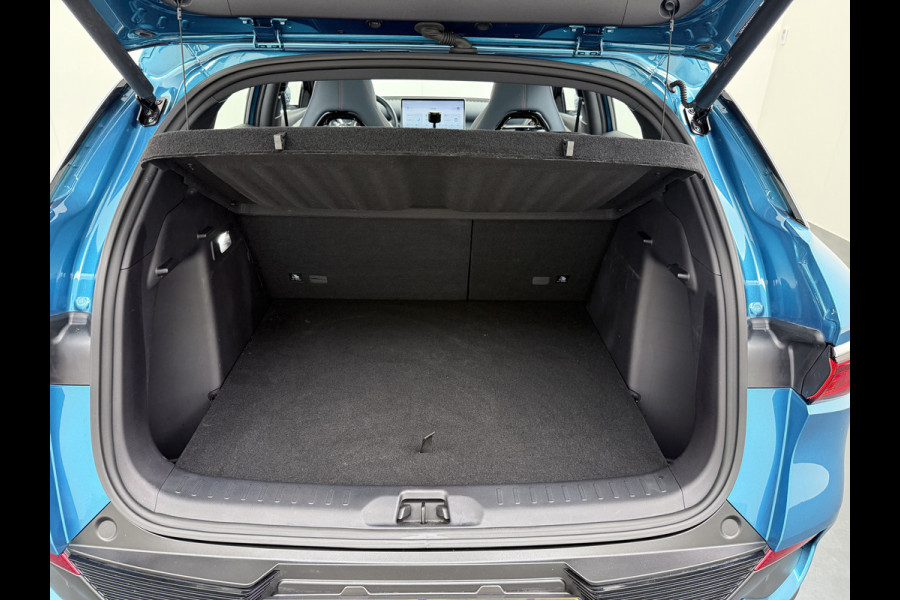 BYD ATTO 3 60kWh Design SOH 96% Panoramadak Leder+Elektr.Verst. Warmtepomp Adaptieve Cruise 360°Camera Apple Carplay Android Auto Elektr.Ac Verkeersbord detectie WiFi DAB Led Rijstrooksensor Keyless Smartphone Entry Fabrieksgarantie tot 12-12-2030 /150.000km Garantie op de LFP Accu tot 12-12-2030/200.000km €44.000,- Nieuw! BYD ATTO 3 60kWh Design SOH 96% Panoramadak Leder+Elektr.Verst. Warmtepomp Adaptieve Cruise 360°Camera Apple Carplay Android Auto Elektr.Ac Verkeersbord detectie WiFi DAB Led Rijstrooksensor Keyless Smartphone Entry Fabrieksgarantie tot 12-12-2030 /150.000km Garantie op de LFP Accu tot 12-12-2030/200.000km €44.000,- Nieuw!