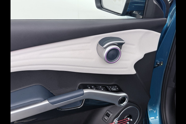 BYD ATTO 3 60kWh Design SOH 96% Panoramadak Leder+Elektr.Verst. Warmtepomp Adaptieve Cruise 360°Camera Apple Carplay Android Auto Elektr.Ac Verkeersbord detectie WiFi DAB Led Rijstrooksensor Keyless Smartphone Entry Fabrieksgarantie tot 12-12-2030 /150.000km Garantie op de LFP Accu tot 12-12-2030/200.000km €44.000,- Nieuw! BYD ATTO 3 60kWh Design SOH 96% Panoramadak Leder+Elektr.Verst. Warmtepomp Adaptieve Cruise 360°Camera Apple Carplay Android Auto Elektr.Ac Verkeersbord detectie WiFi DAB Led Rijstrooksensor Keyless Smartphone Entry Fabrieksgarantie tot 12-12-2030 /150.000km Garantie op de LFP Accu tot 12-12-2030/200.000km €44.000,- Nieuw!