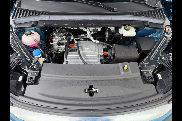 BYD ATTO 3 60kWh Design SOH 96% Panoramadak Leder+Elektr.Verst. Warmtepomp Adaptieve Cruise 360°Camera Apple Carplay Android Auto Elektr.Ac Verkeersbord detectie WiFi DAB Led Rijstrooksensor Keyless Smartphone Entry Fabrieksgarantie tot 12-12-2030 /150.000km Garantie op de LFP Accu tot 12-12-2030/200.000km €44.000,- Nieuw! BYD ATTO 3 60kWh Design SOH 96% Panoramadak Leder+Elektr.Verst. Warmtepomp Adaptieve Cruise 360°Camera Apple Carplay Android Auto Elektr.Ac Verkeersbord detectie WiFi DAB Led Rijstrooksensor Keyless Smartphone Entry Fabrieksgarantie tot 12-12-2030 /150.000km Garantie op de LFP Accu tot 12-12-2030/200.000km €44.000,- Nieuw!